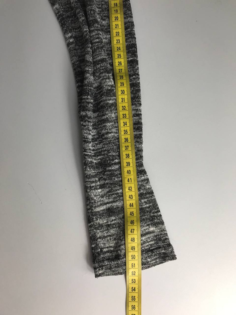 Кардиган Terranova лаконичный, маркировка S, визуально на 44 размер