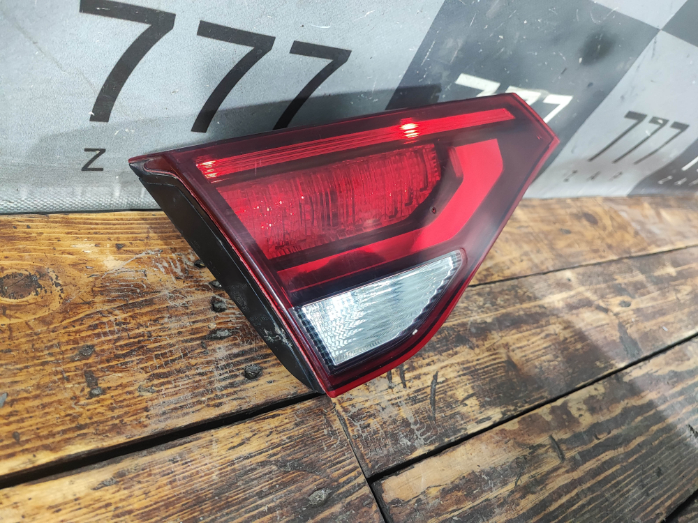 Фонарь зaдний левый Kia Rio 4 X-Line 20-нв Б/У Оригинал 92403H0700