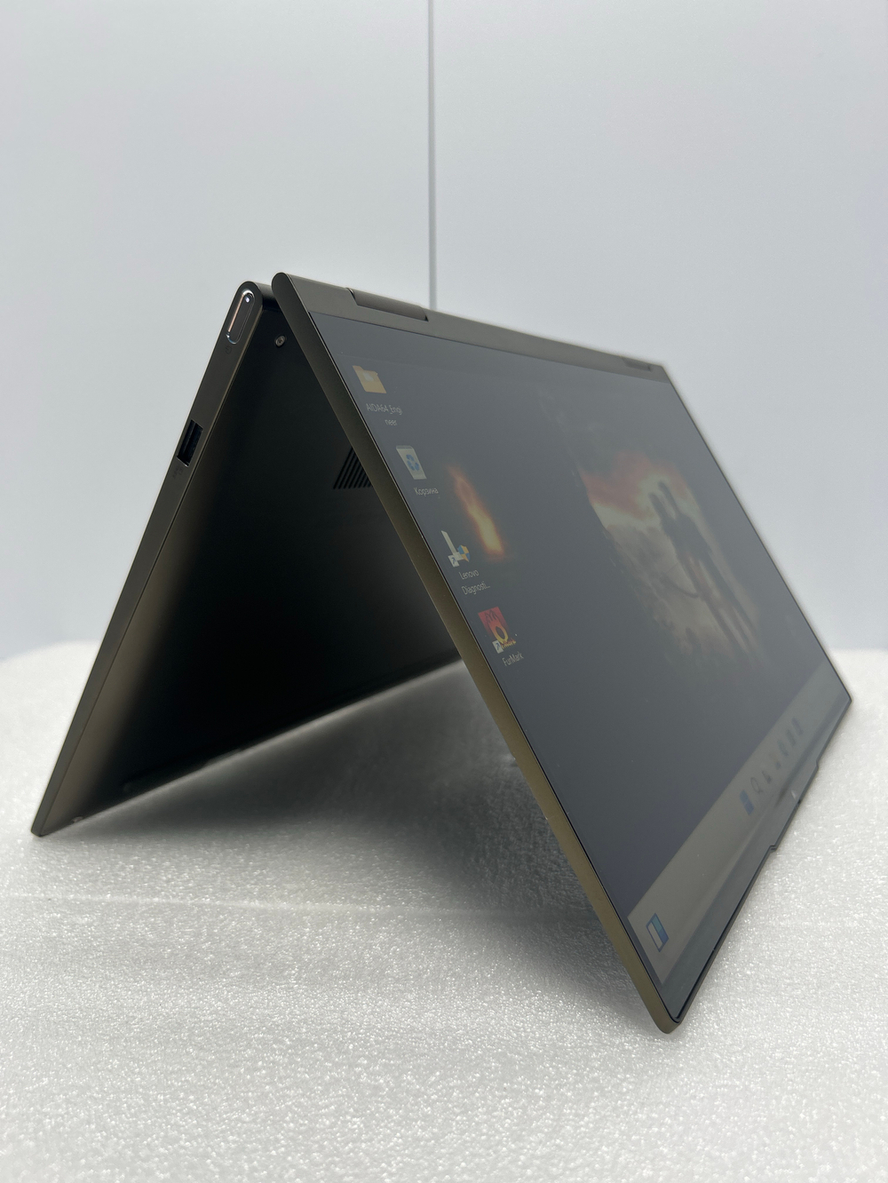 Ноутбук Lenovo Yoga 7 14ITL5 (82BH00ABRU)/14"/Intel Core i5 1135G7/RAM 8GB/SSD 512GB/Intel Iris Xe Graphics/1920*1080/IPS/Windows 11/Подсветка кл-ры: LED/Зеленый мох. Состояние: B1