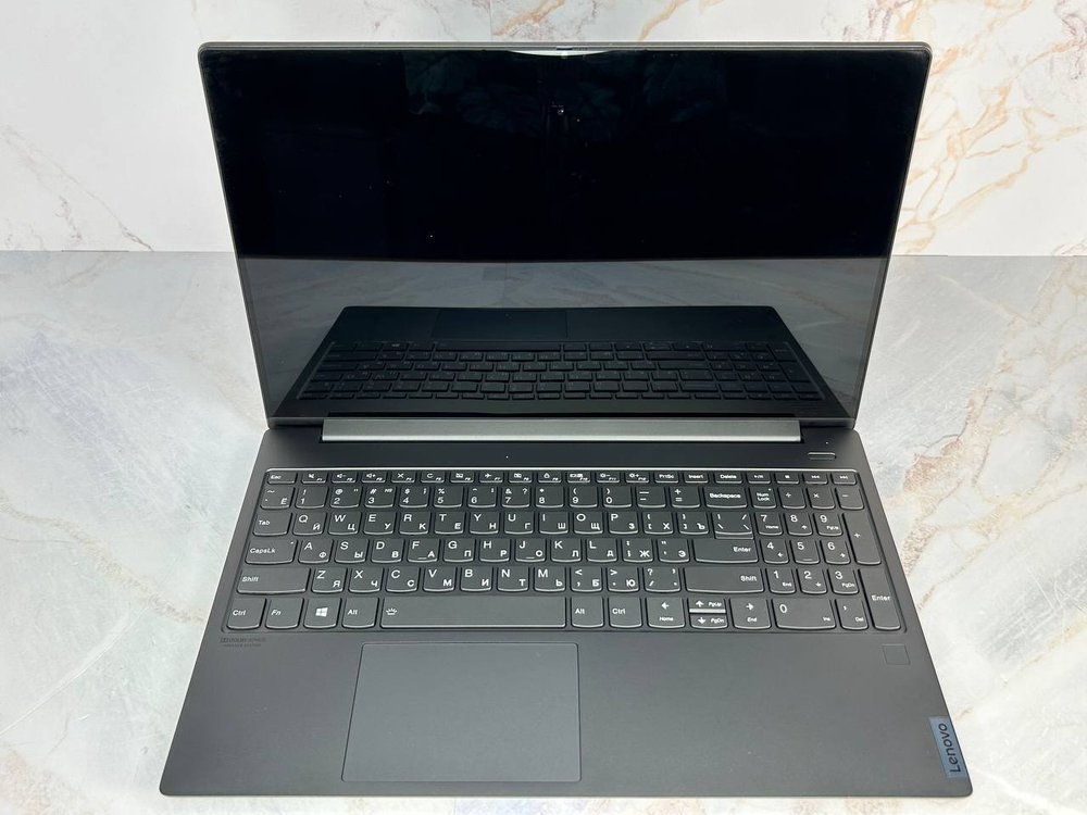 Ноутбук Lenovo Yoga S740-15IRH. Конфигурация: Intel Core i5 9300H 2.4 ГГц/8 ГБ/256 ГБ/GeForce GTX 1650 4GB Max-Q/Windows 11 Домашняя 64/15.6"/1920x1080 пикс./A1