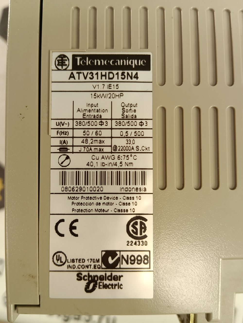 S.E. ATV31HD15N4 б/у