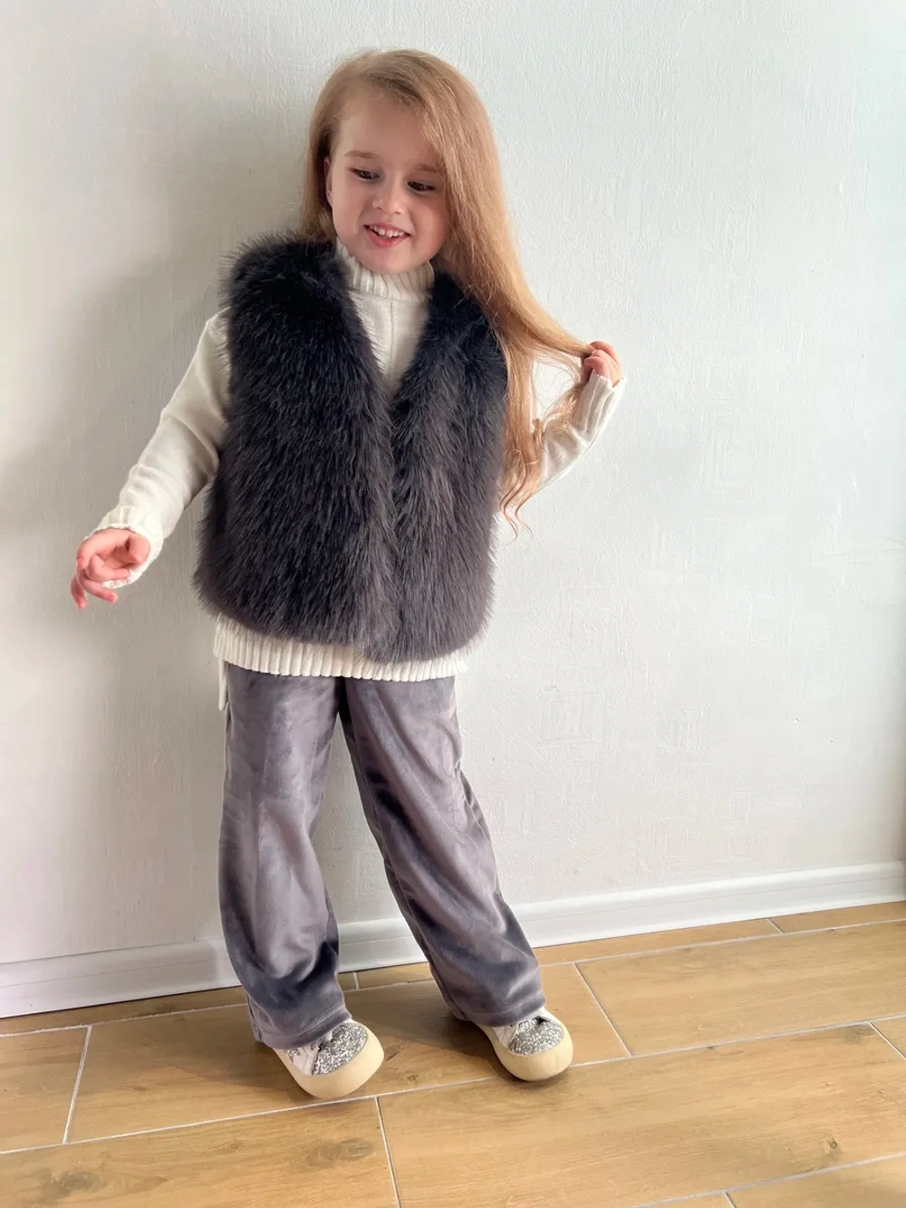 Жилет из искусственного меха