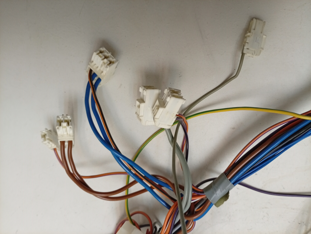 LAVALOGIC1810 кт33 Проводка (комплект проводов) для стиральной машины AEG 110584301 б/у