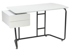 Компьютерный стол Desk 131х58х76 white / black