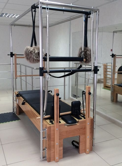 Комбинированный стол трапеция Pilates Plus