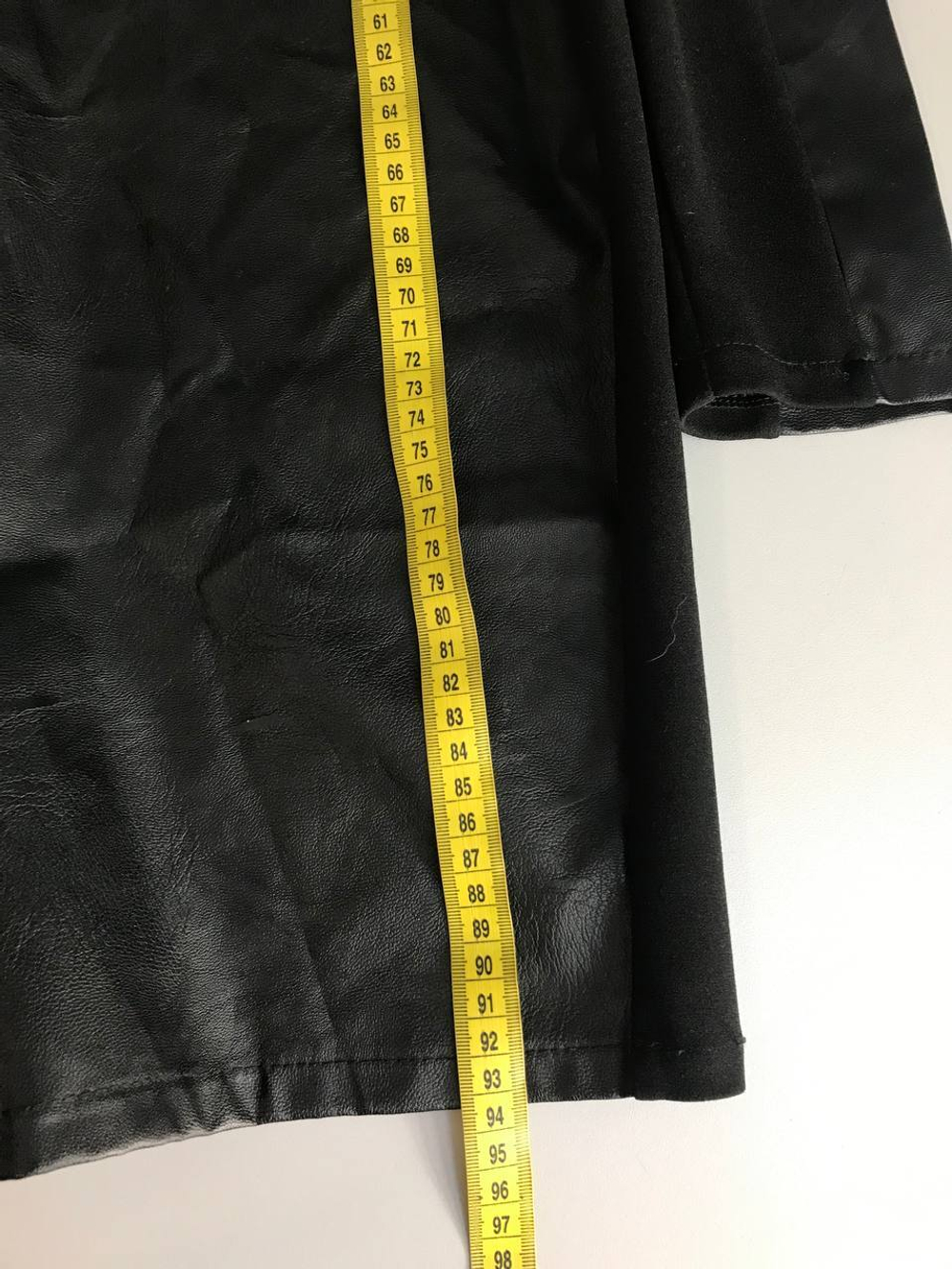 Платье Toples с кожаными вставками, визуально на 46 размер