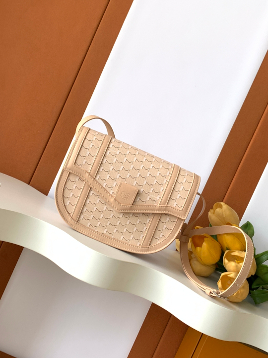 Moynat Besace Bag 22 cm