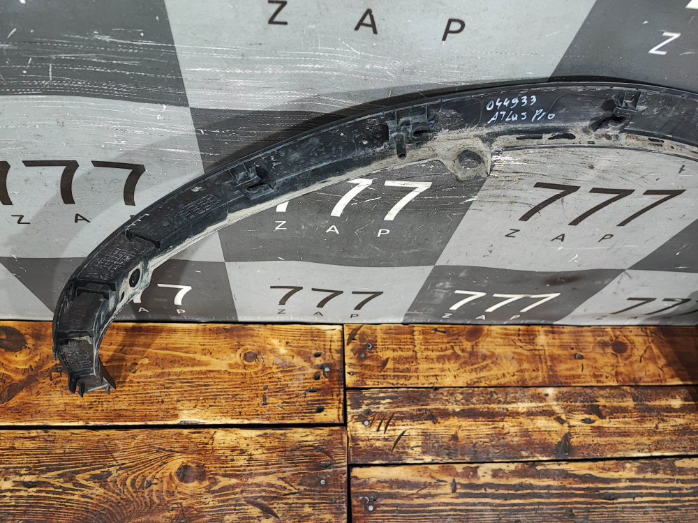 Накладка крыла переднего правого Geely Atlas Pro 21-нв Б/У Оригинал 5049014200