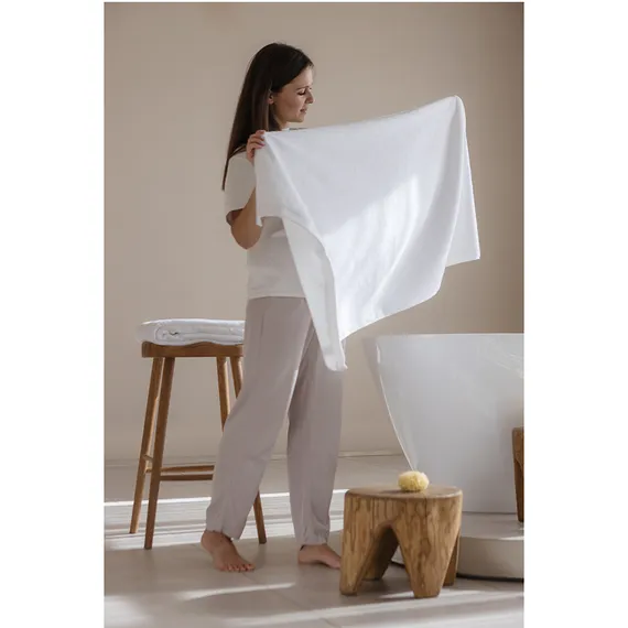 Полотенце банное белого цвета Essential, 90х150 см