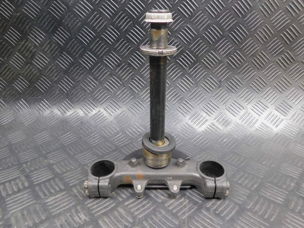 Траверса нижняя BMW F650 1996