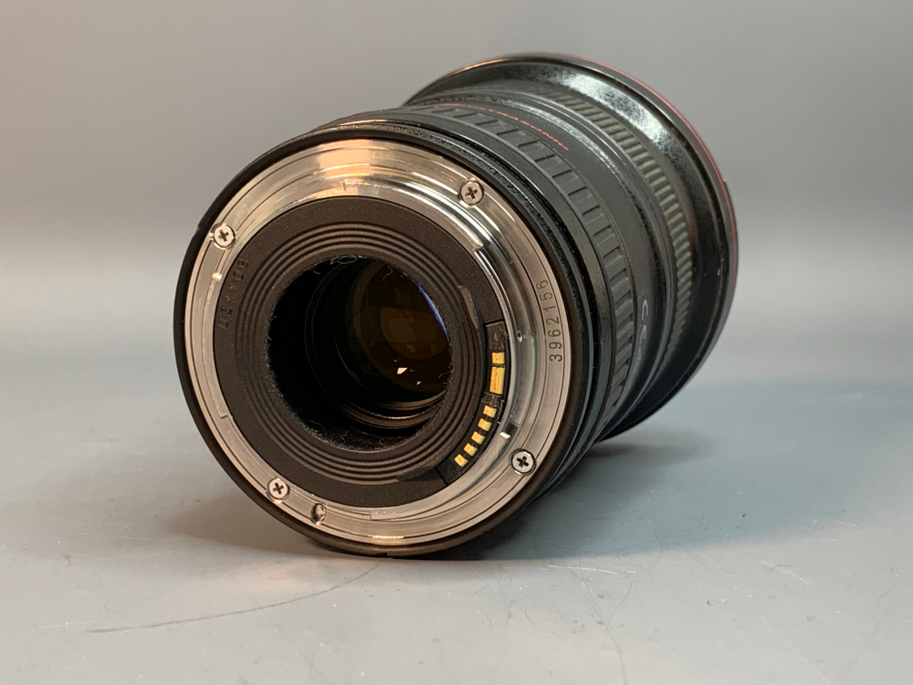 Canon EF 16-35mm f/2.8L II USM