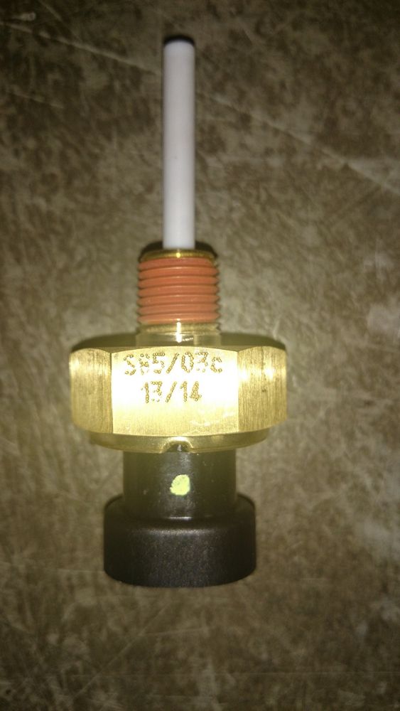 Датчик уровня ОЖ / SWITCH АРТ: 10000-52505 Датчик уровня ОЖ / SWITCH АРТ: 10000-52505