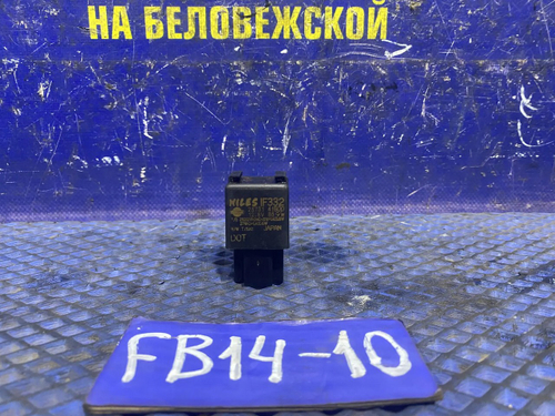 Реле поворотов NISSAN SUNNY 1994