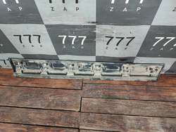 Накладка двери передней левой Land Rover Discovery Sport (L550) 14-19 Б/У Оригинал LR116797