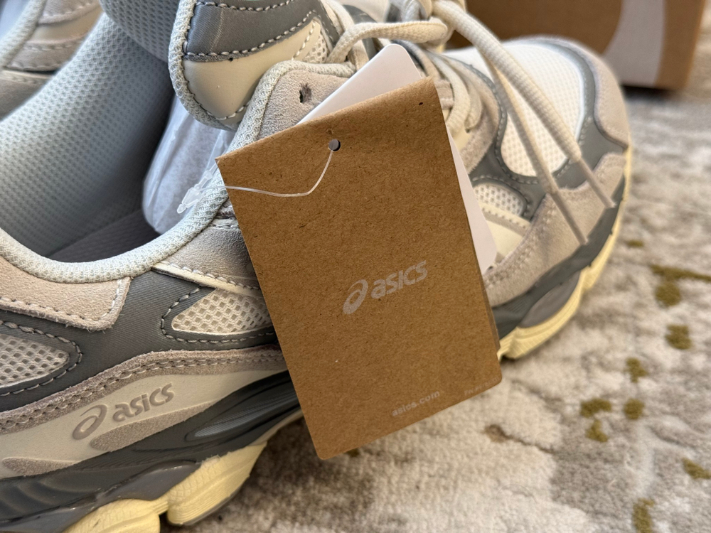 Asics Gel NYC Cream Oyster Grey