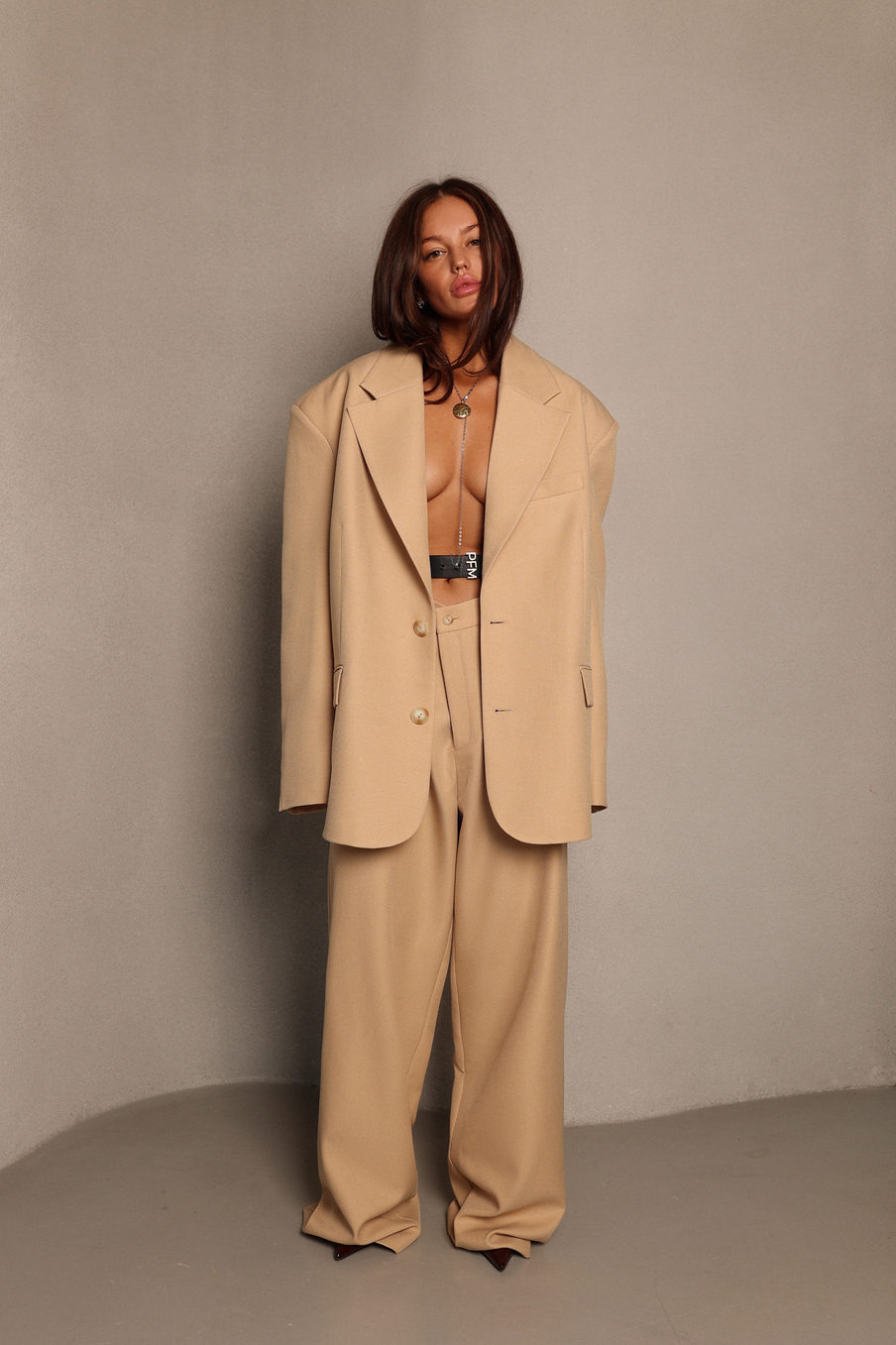 Брюки со шлевками