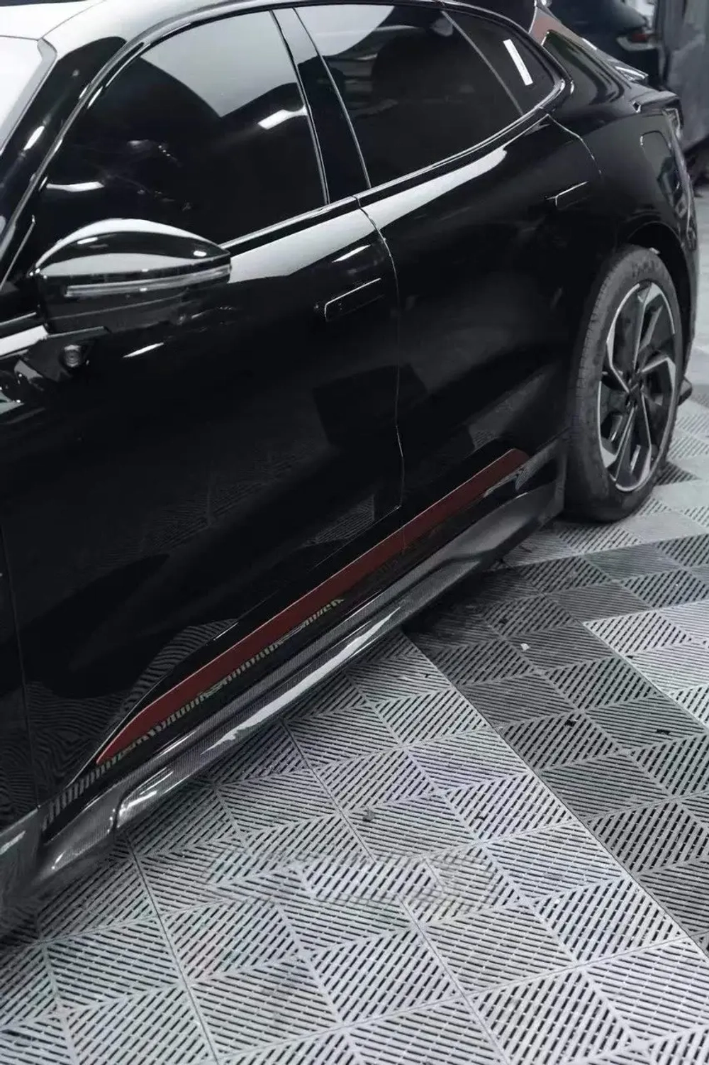 Карбоновый обвес для Zeekr 001 2021-2024 Зикр