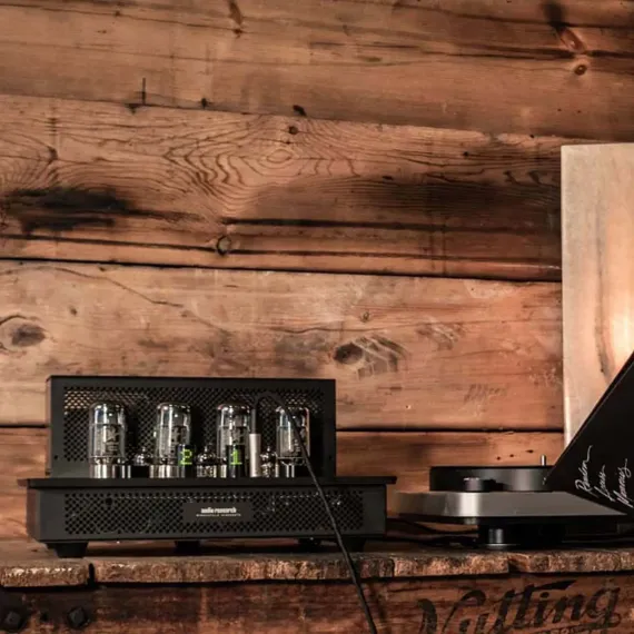 Audio Research I/50 Black