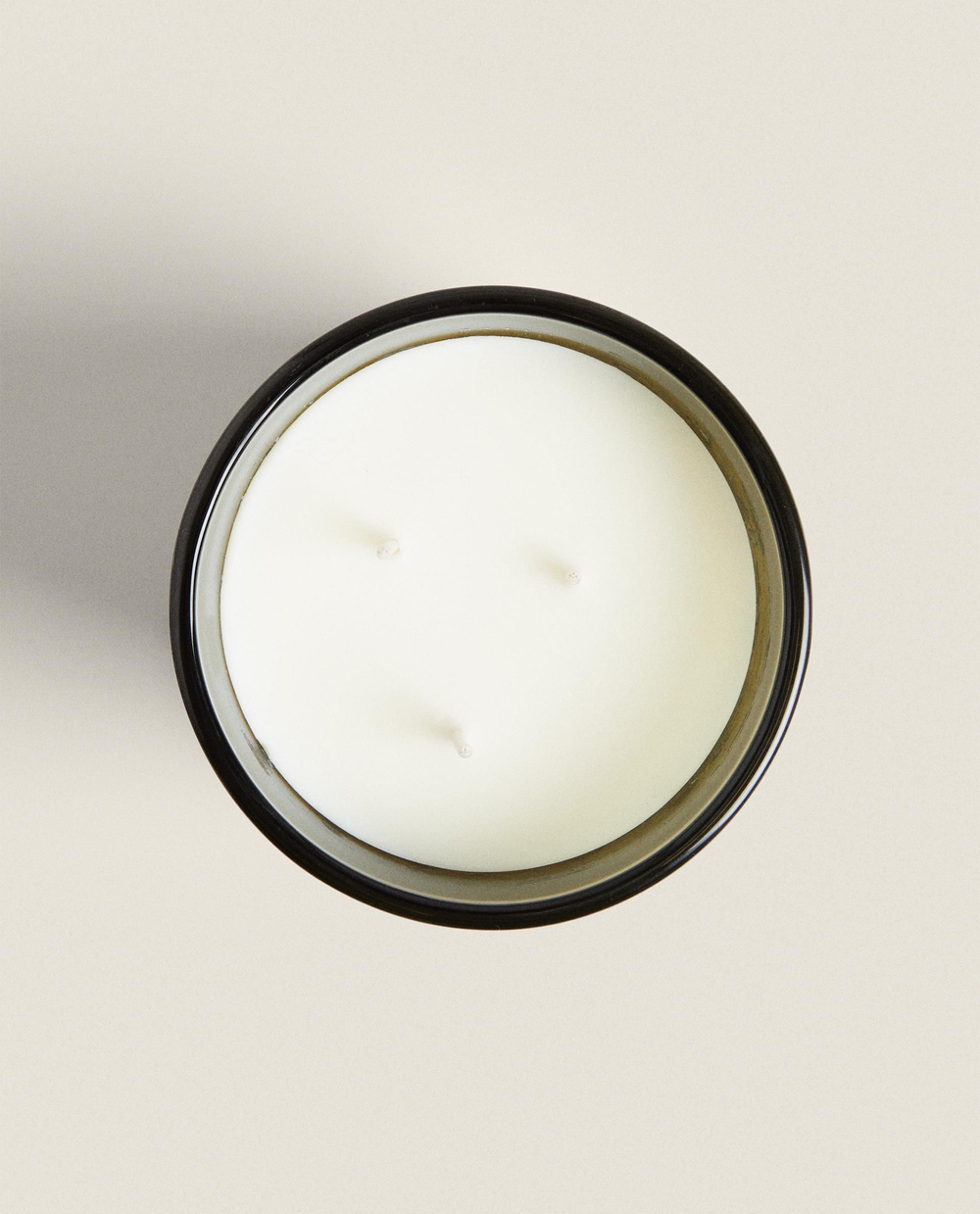 Zara Home - Ароматическая свеча basilicum, 500 г