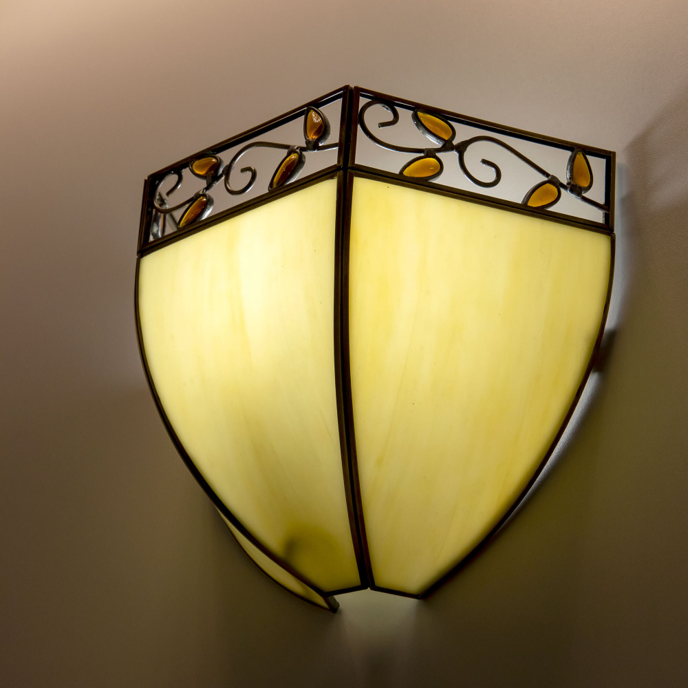 Citilux Шербург-2 CL440411 Бра витражное Бронза