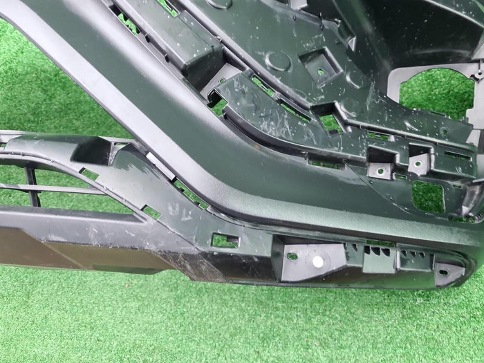 Бампер передний Lada Vesta (2022-н.в.) Cross