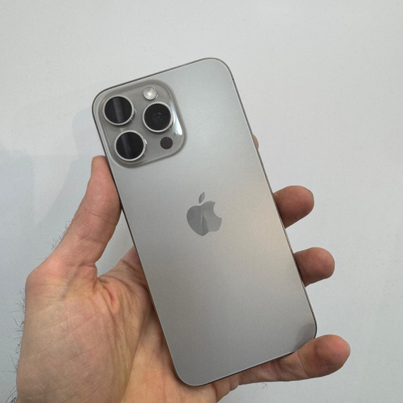 Apple iPhone 15 Pro 256GB 100% АКБ 5 цикл без ремонта без вскрытия (полной комплект)