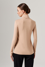 23162 Водолазка женская (бежевый)
