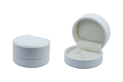 Футляр под кольцо/кольца (белый, к/з)