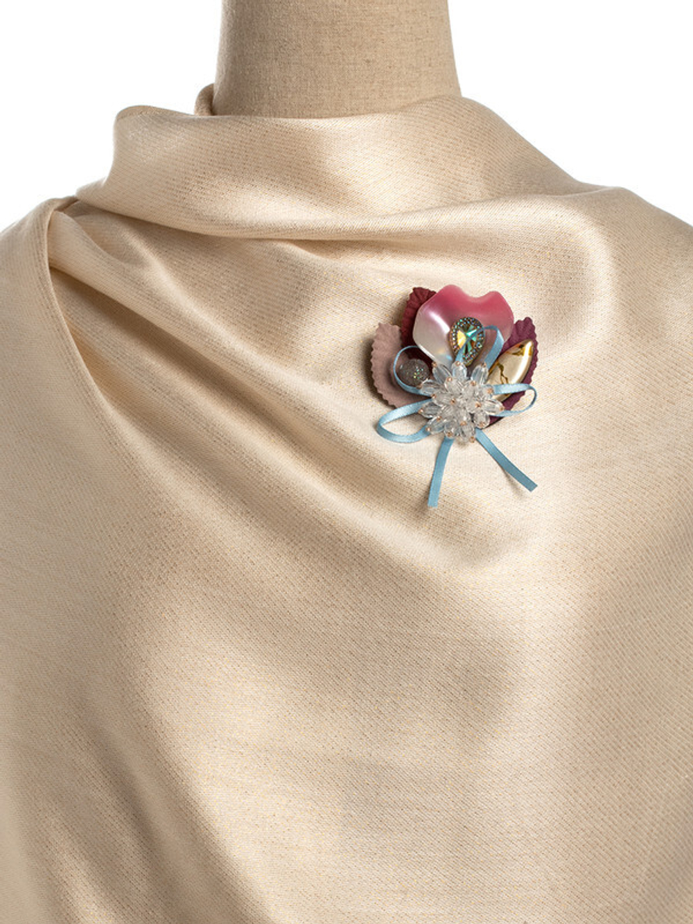 30049880 Брошь Chance