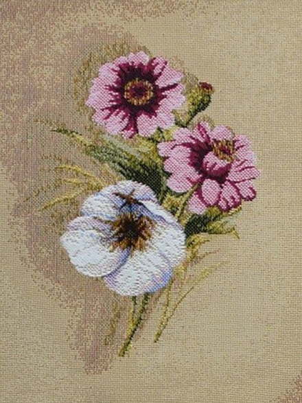 Гобеленовая картина "D. БУТОНЬЕРКА ГАЙЛАРДИЯ" в багетной раме, Россия.