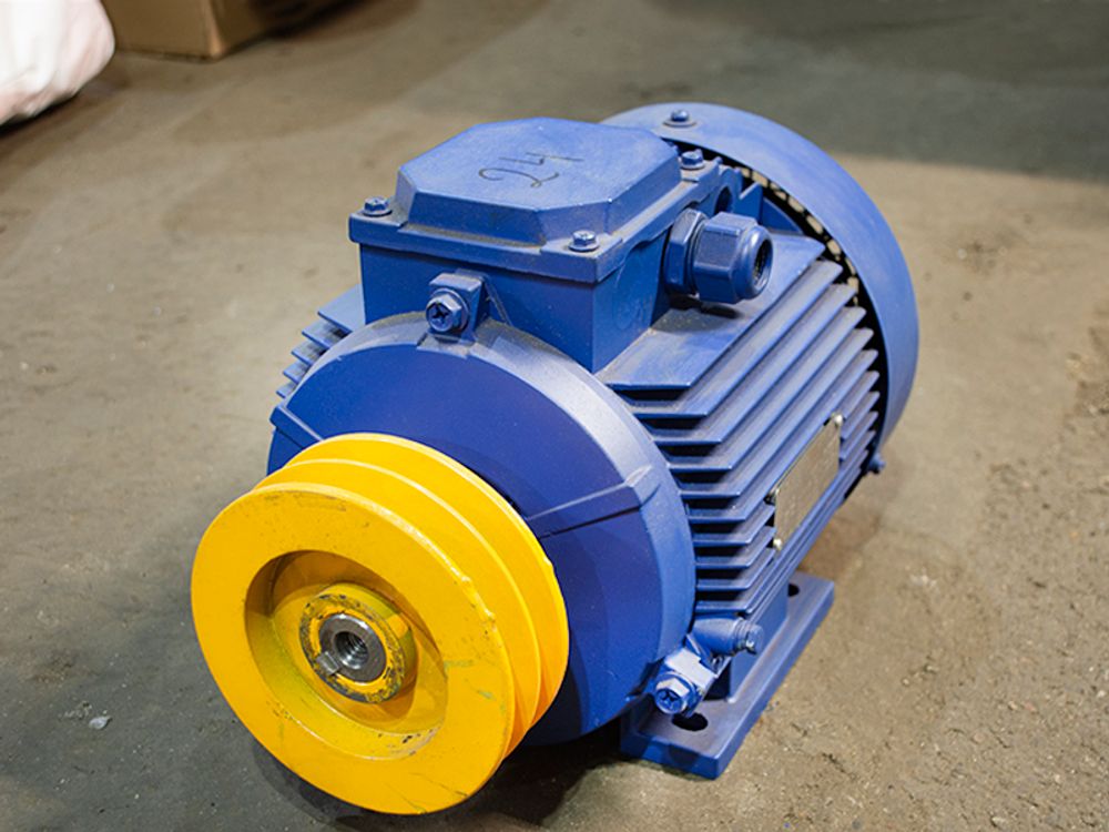 Электродвигатель со шкивом К24