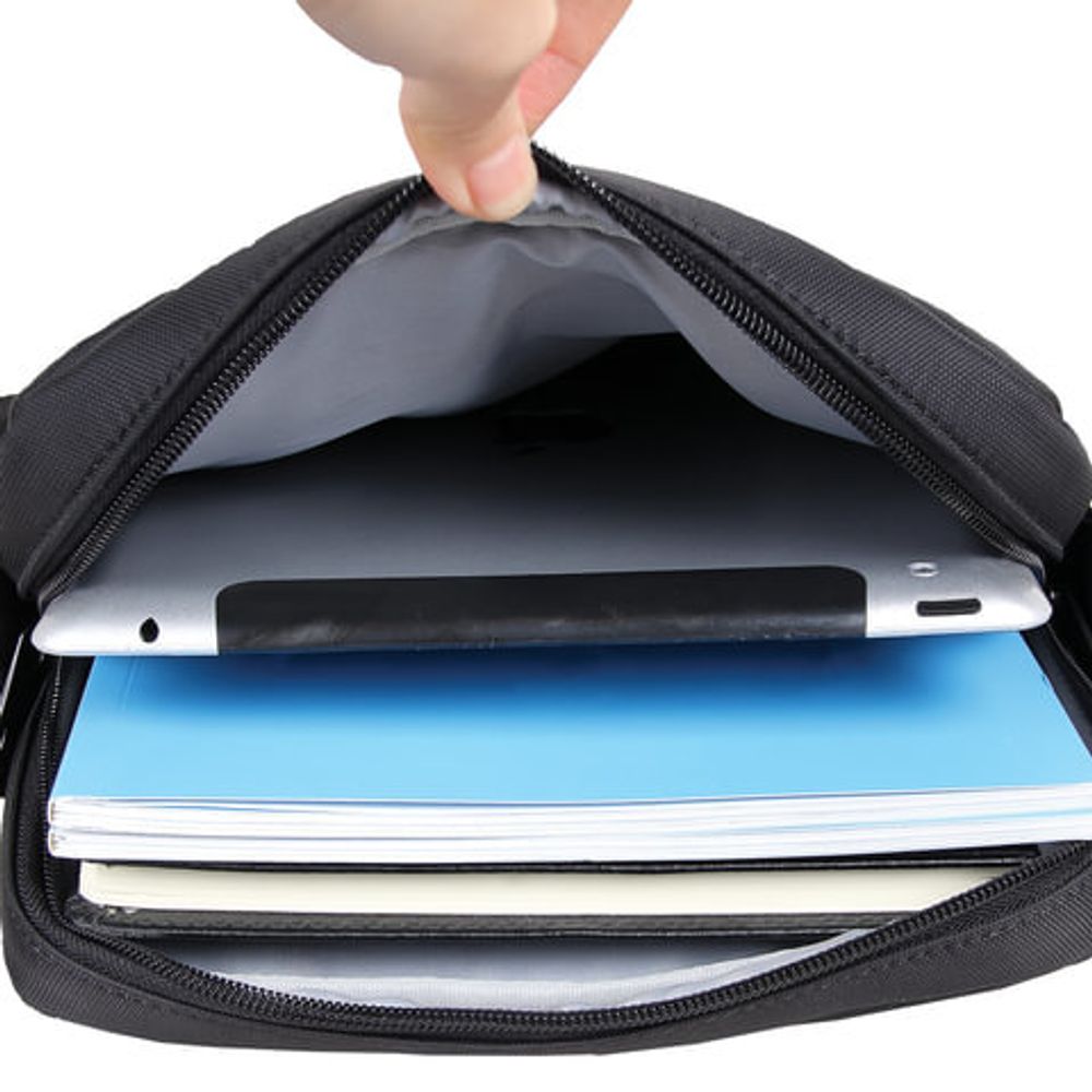 Сумка компактная BRAUBERG с плечевым ремнем, "Patrol", 2 кармана, черная, 26,5x22x5,5 см, 240500