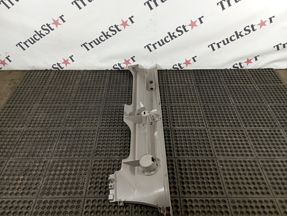 Облицовка коробки хранения левая