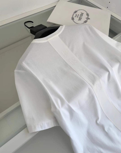 Футболка Prada