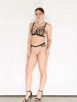 Бюстгальтер Zebra мягкая чашка на каркасах (черный/скин)