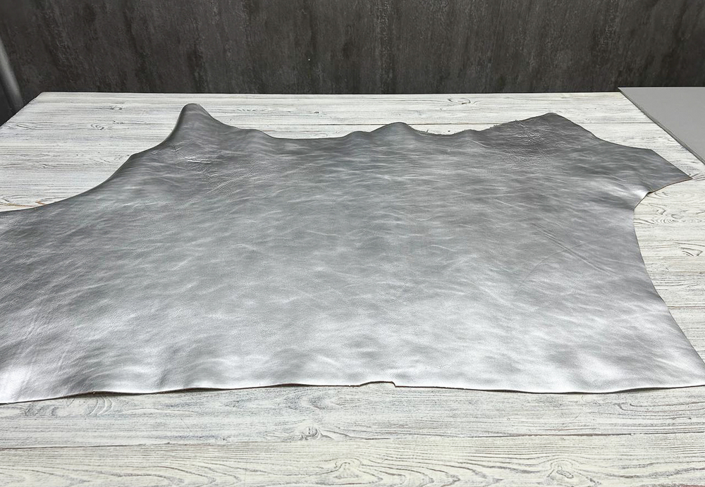 Paradigma Laminato Silver (1,8-2,0 мм), цв. Серебро, натуральная кожа