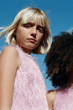 ZARA ПЛАТЬЕ С БАХРОМОЙ, РОЗОВЫЙ