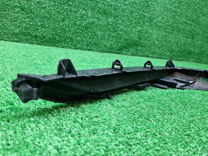 Накладка переднего бампера правая Lexus RX 4 19-22