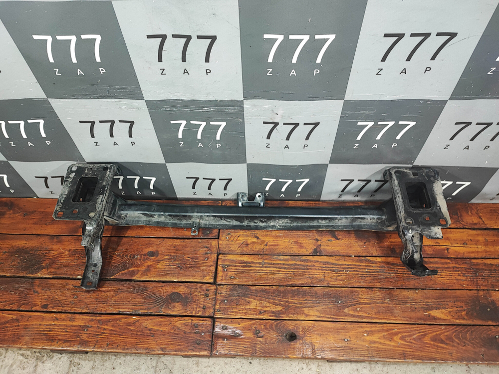 Усилитель переднего бампера Skoda Karoq 17-нв Б/У Оригинал 57A807119