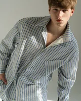 Голубая рубашка 