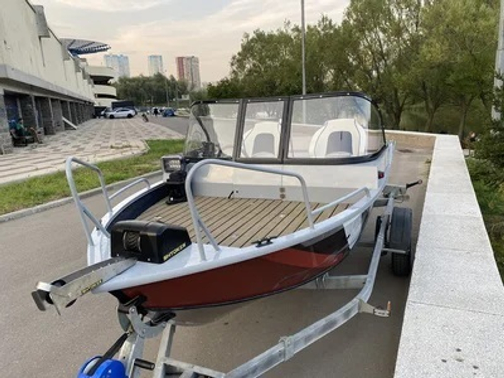 Комплект Алюминиевая лодка (катер) Mikatsu (Микатсу) 470 (Z43) Premium + мотор Mercury ME F60 ELPT EFI