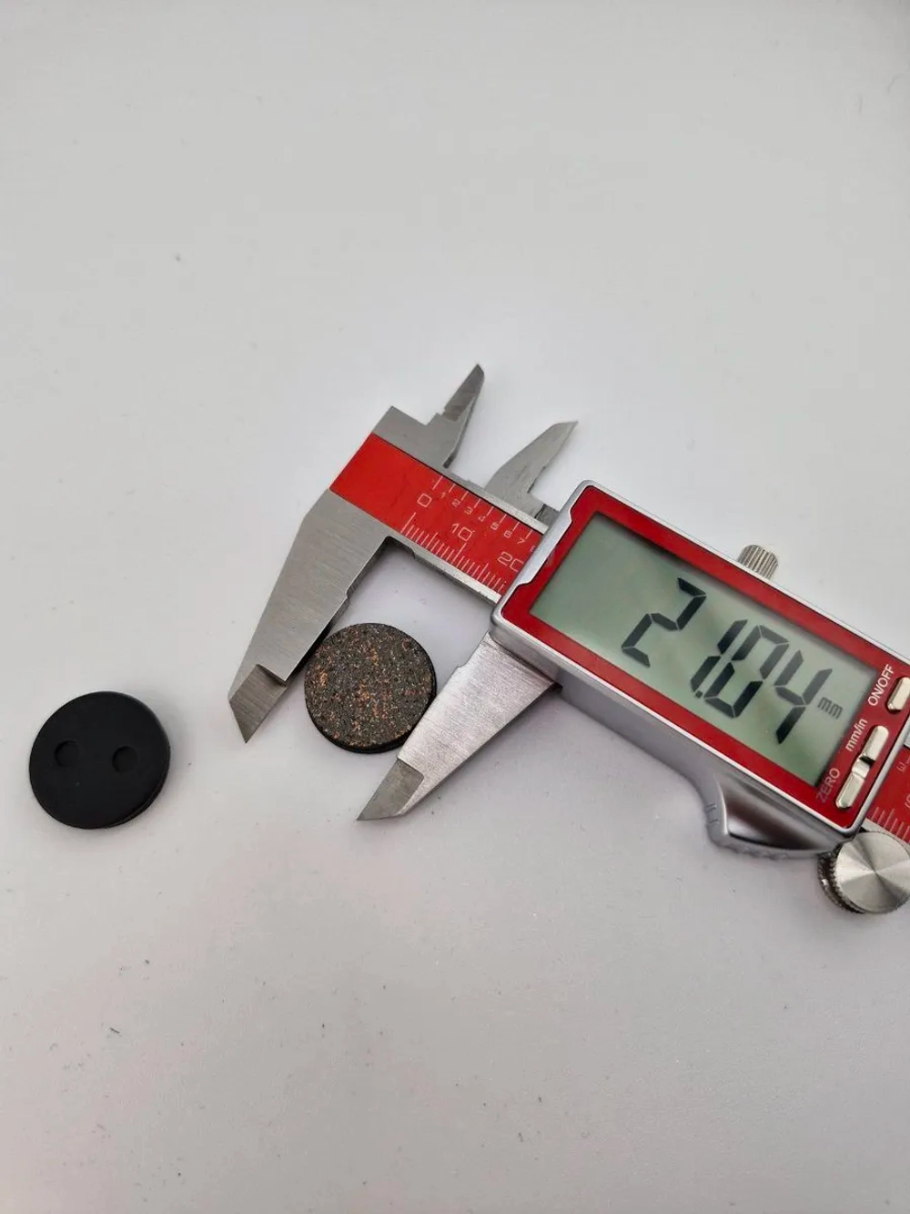 - - Тормозные колодки для велосипеда и электросамоката TP-08A