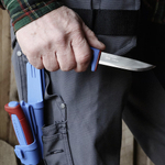 Нож Morakniv Basic 546 лимит2025 нерж. ручка синяя красная вставка