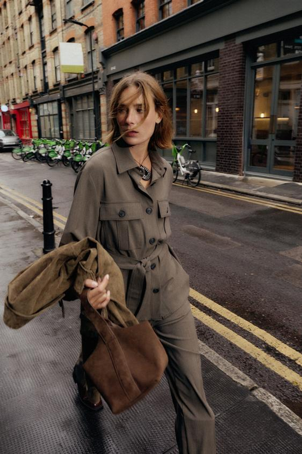 ZARA БРЮКИ ПРЯМОГО КРОЯ С ДЕКОРАТИВНОЙ СТРОЧКОЙ, РЫЖЕВАТО-КОРИЧНЕВЫЙ