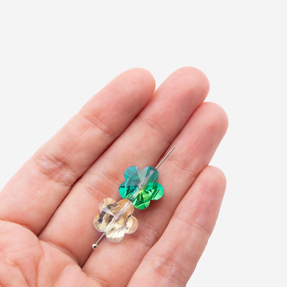 Кристалл-цветочек с продольным отверстием, оттенок "Мираж", 13*14мм