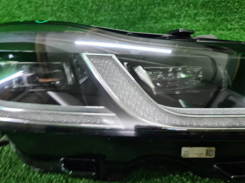 Фара правая Jaguar F-PACE (2020-н.в.) LED