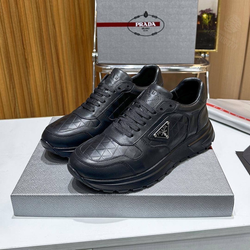 Кроссовки Prada