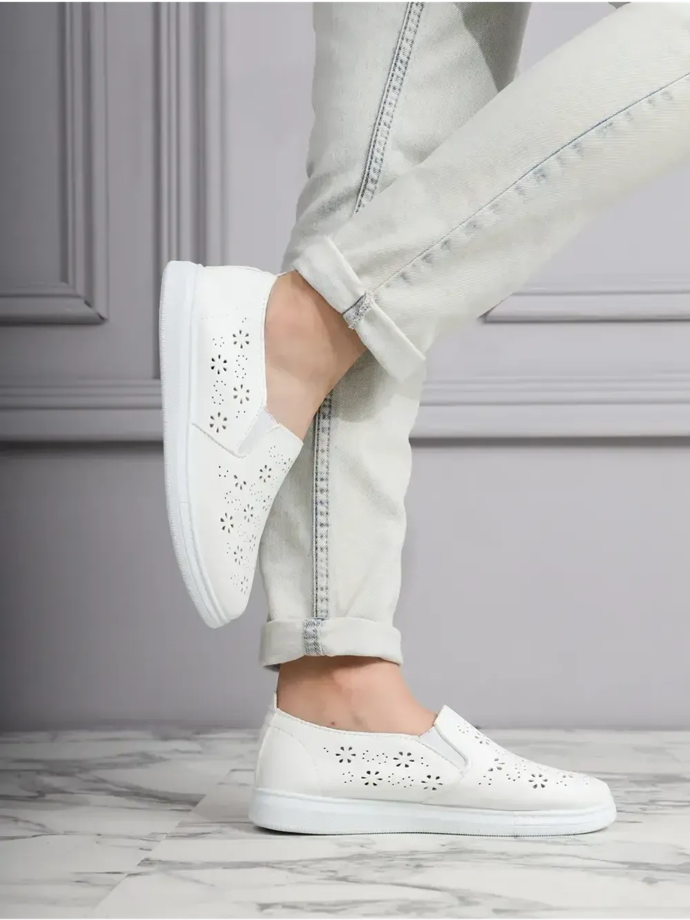 Мокасины летние с перфорацией