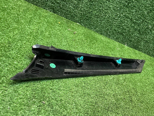 Накладка крышки багажника правая Omoda C5 (22-нв)