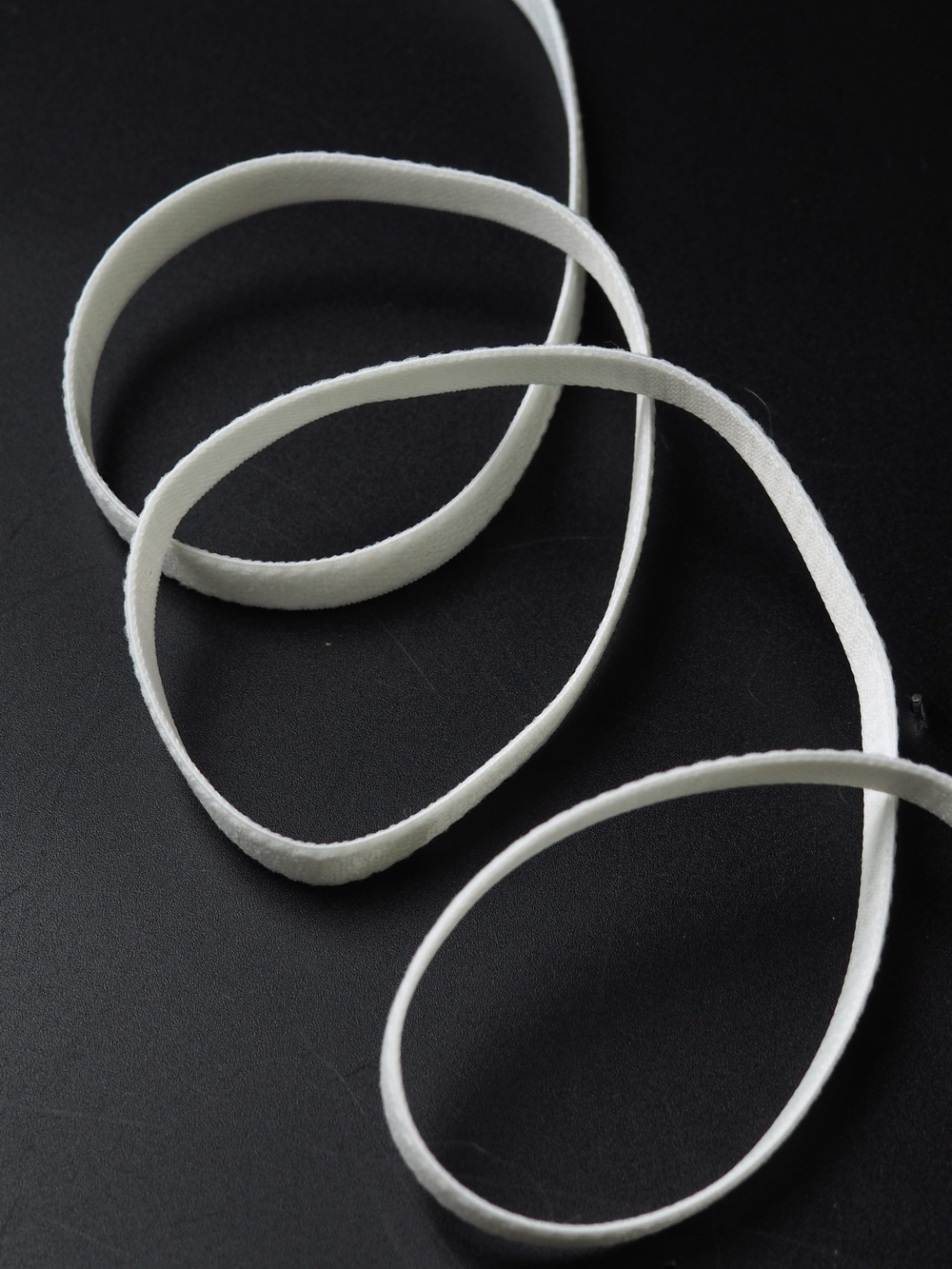 Резинка бретелечная шампань глянцевая плотная ширина 10 мм